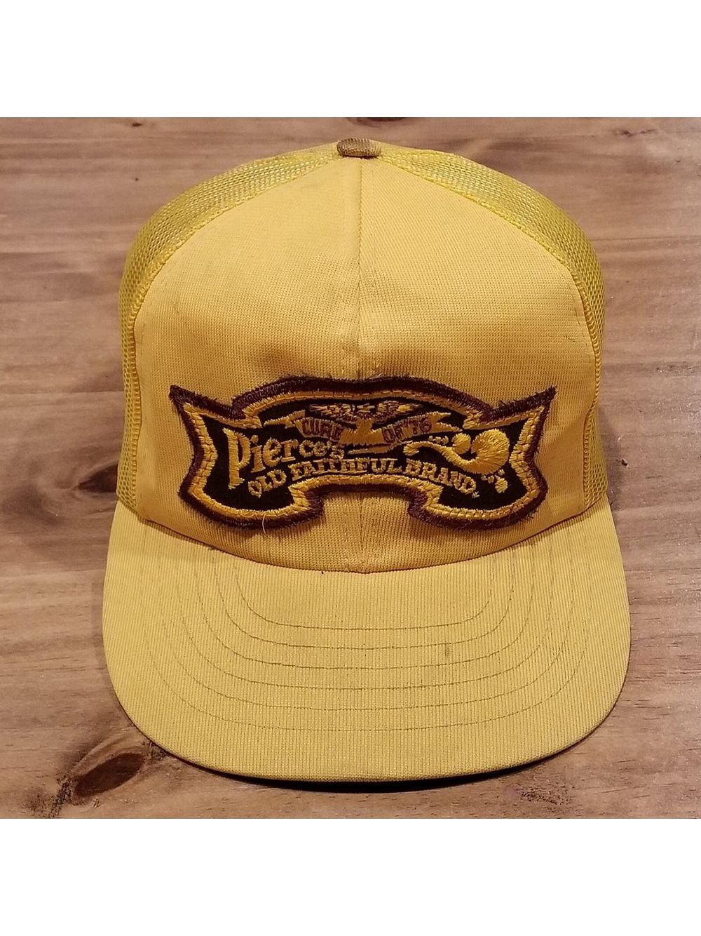 Vintage Pierces Packing Hat Snapback Yellow Old Faithful Brand Meat Packer 76
